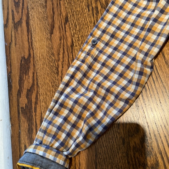 Boys shirt - Picture 3 of 4